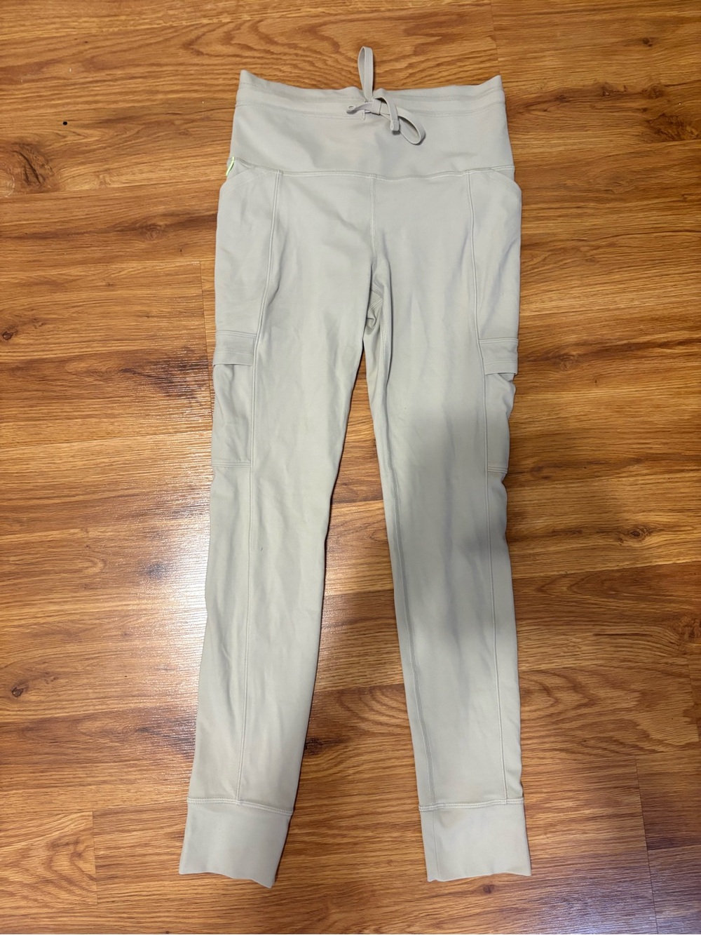Athleta Salutation Cargo Tight - Light Beige
